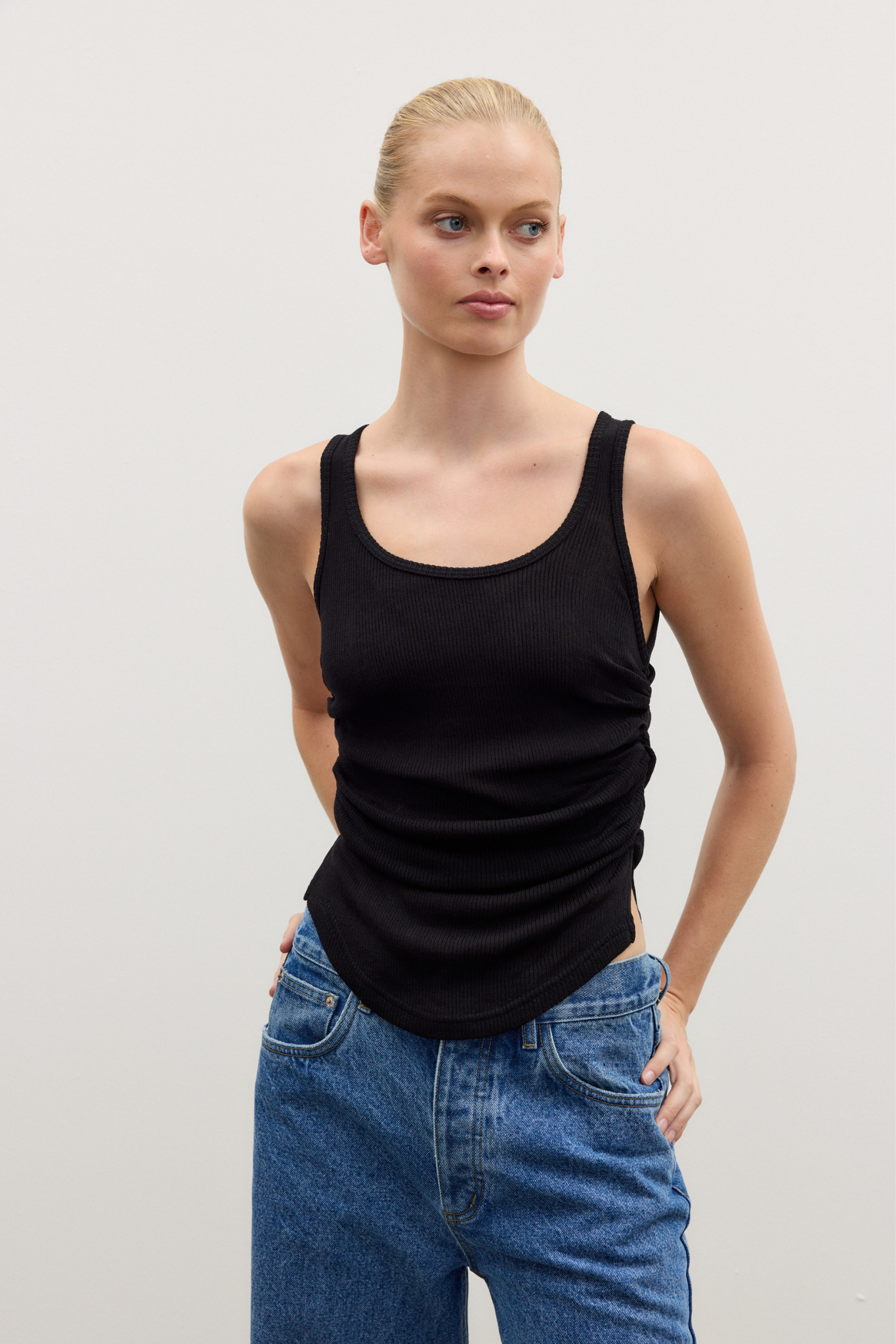 AYLA TOP - BLACK