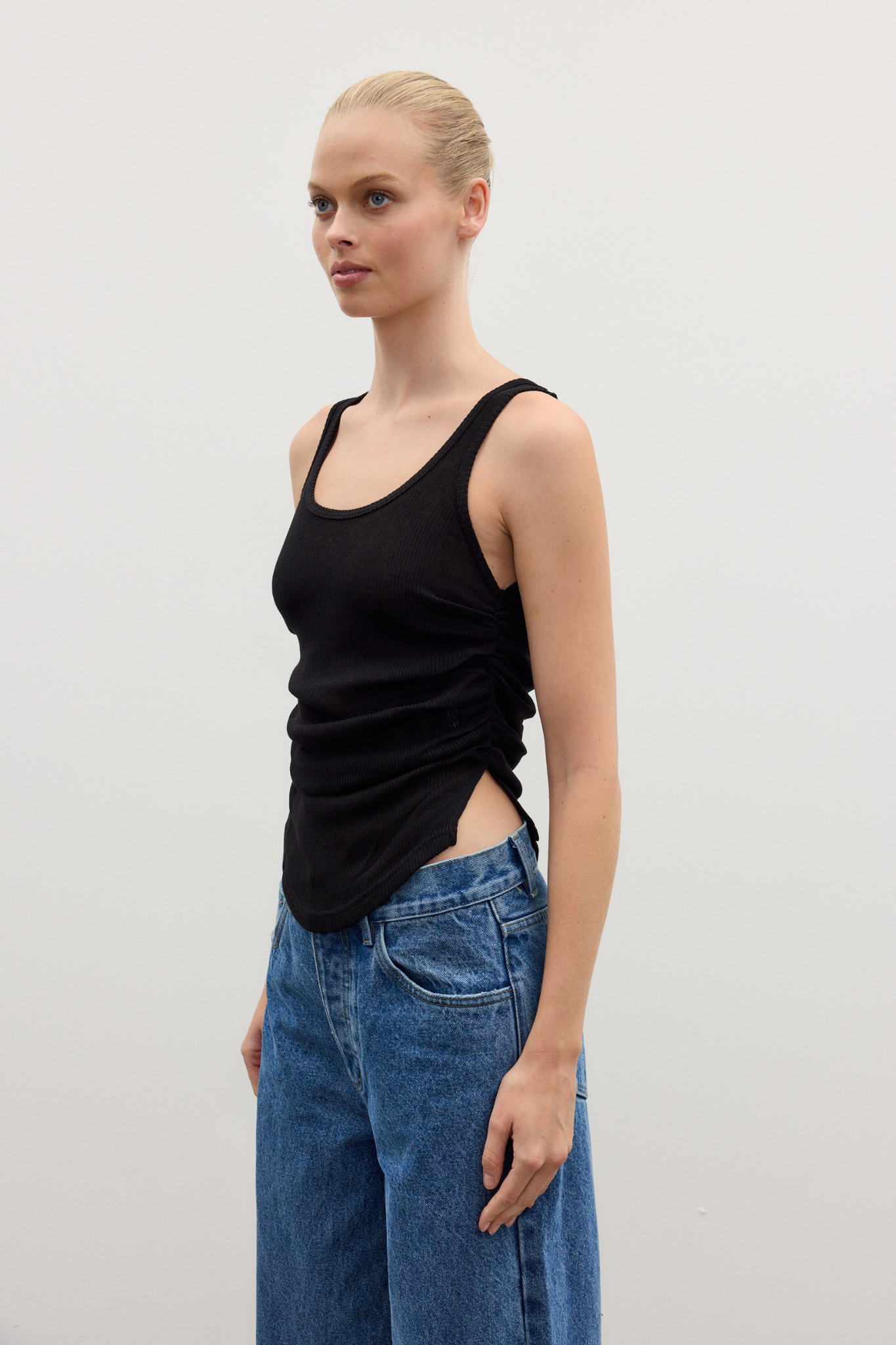 AYLA TOP - BLACK