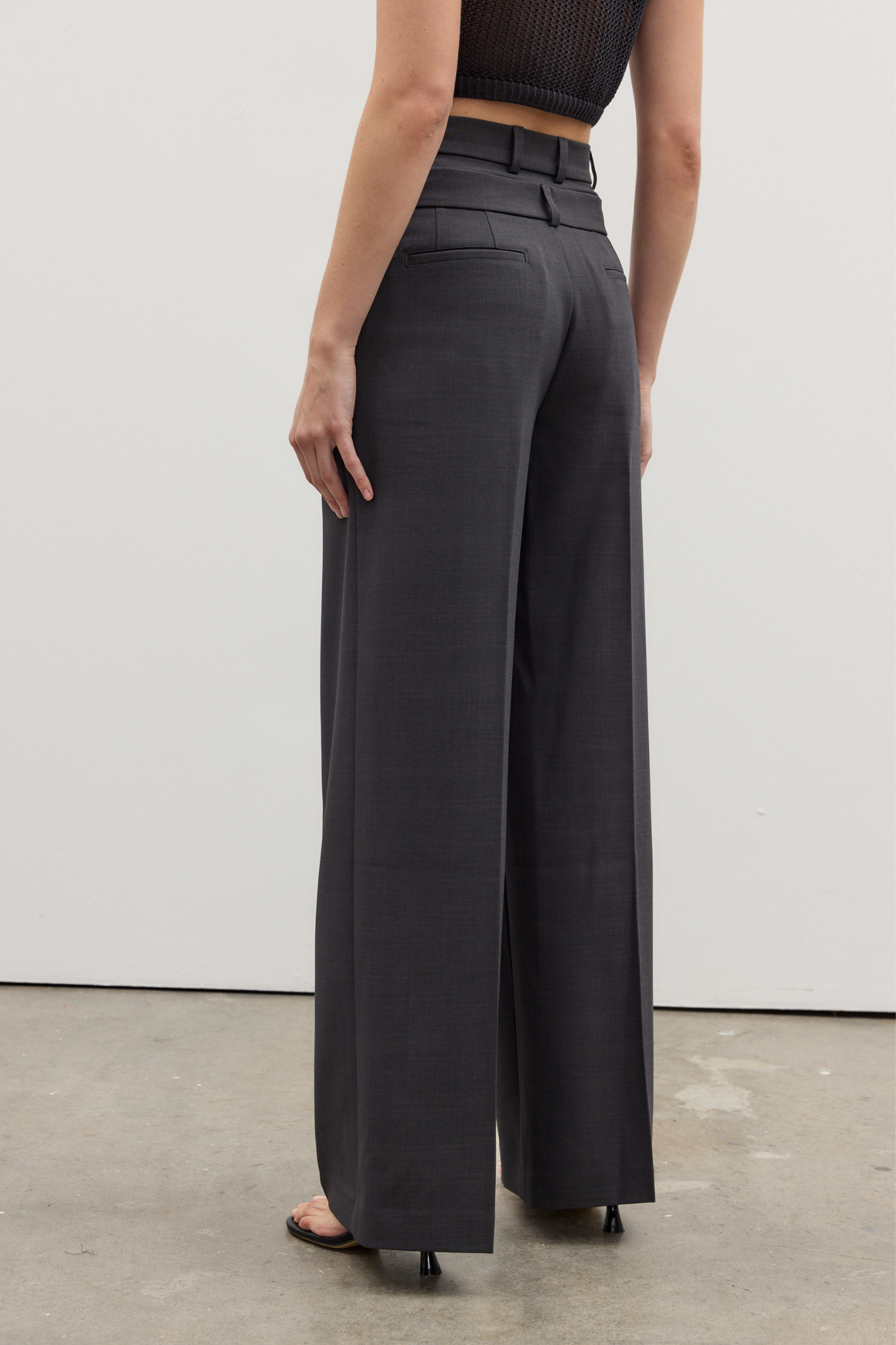 ISABEL PANT - CHARCOAL GREY