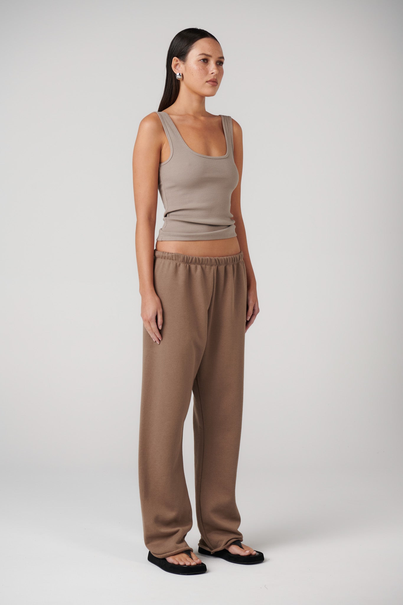 ARTI TRACK PANT - TAUPE