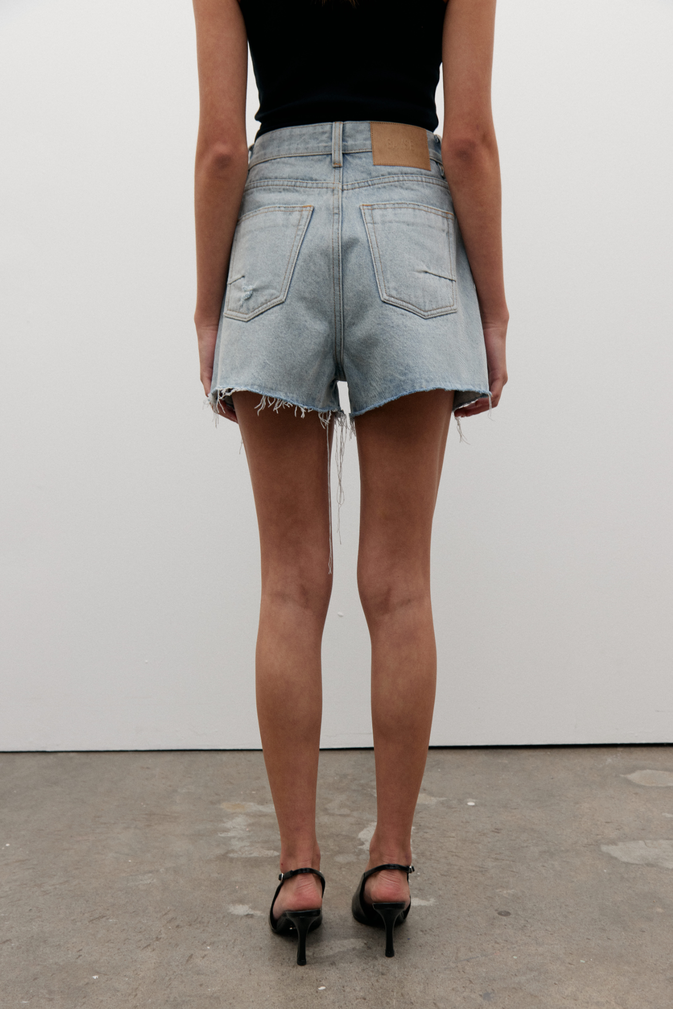 MALIBU DENIM SHORT - STONE BLUE