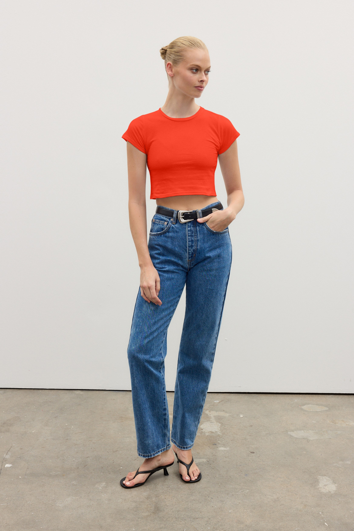 COREY CROPPED T-SHIRT - CHERRY RED