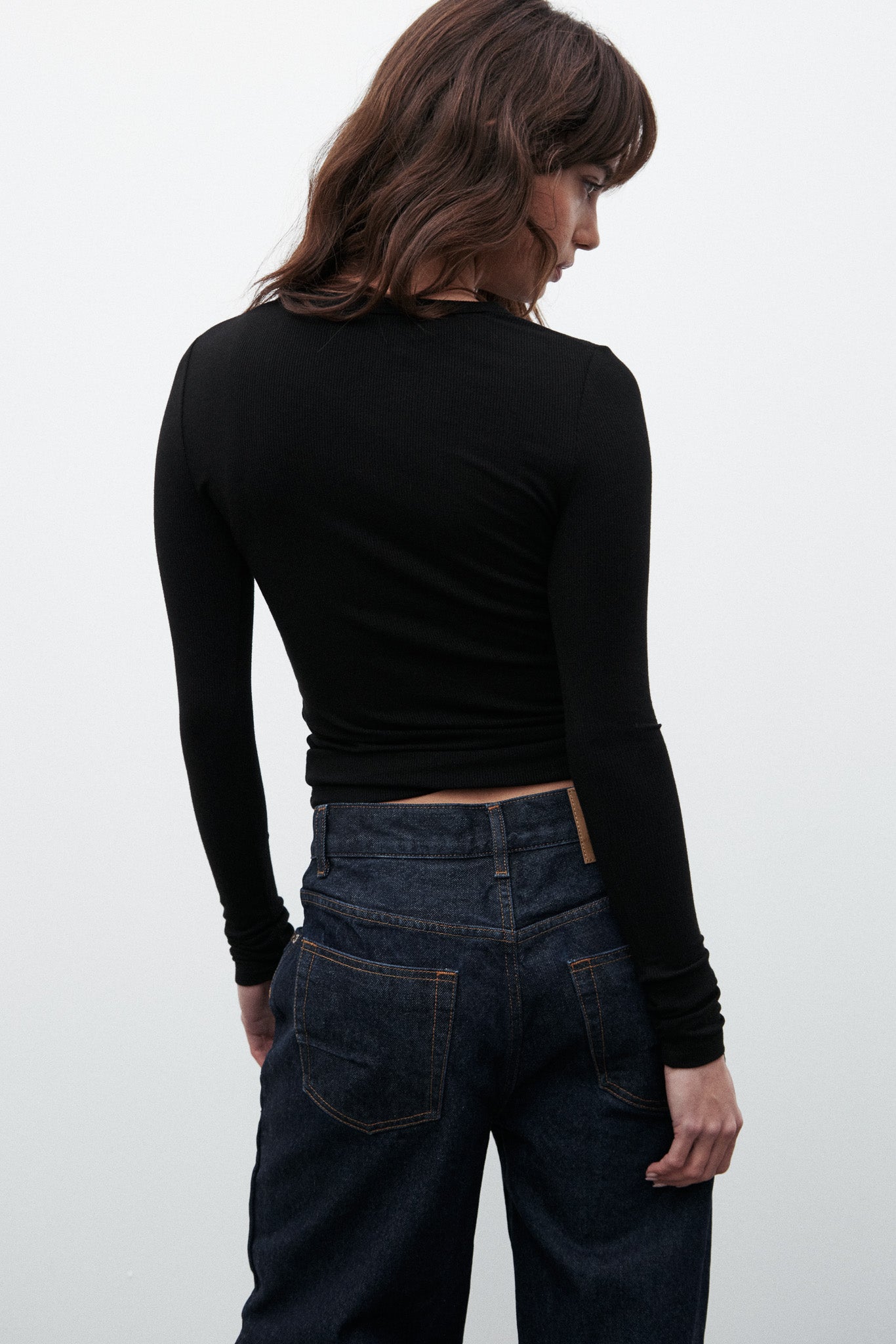 NYLA TOP - BLACK