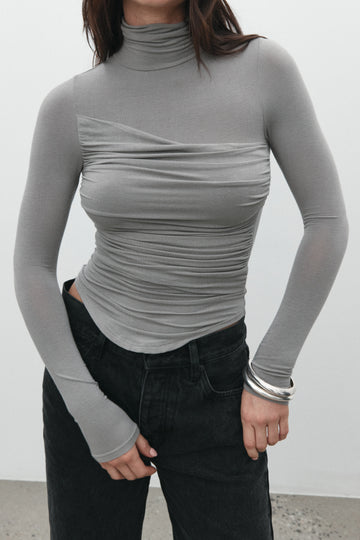 ROSELANI TOP - DOVE GREY